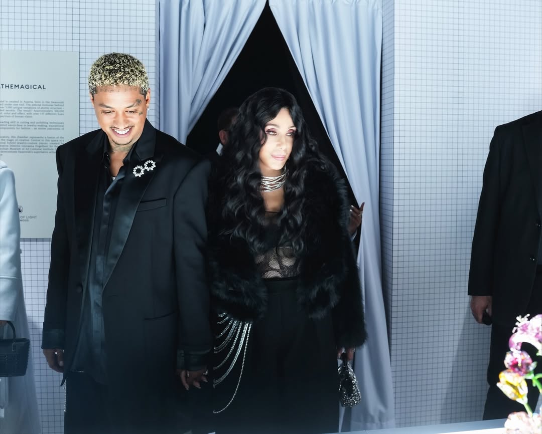 Шер та Александер Едвардс разом на червоній доріжці