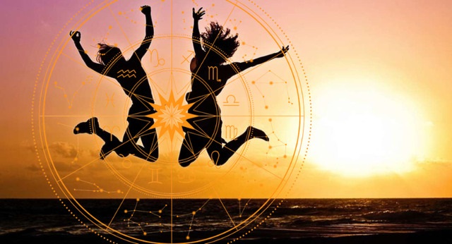 Астрологи назвали 4 знаки Зодіаку, яким доля готує справжній джекпот удачі
