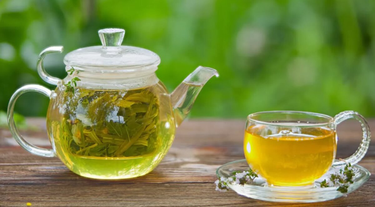 Чотири причини пити зелений чай щодня: найцінніші властивості напою