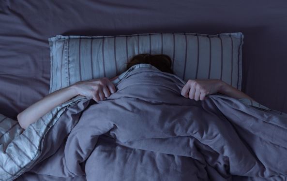 Як навчитися бачити яскраві сни: техніки, що відкривають доступ до світу підсвідомості