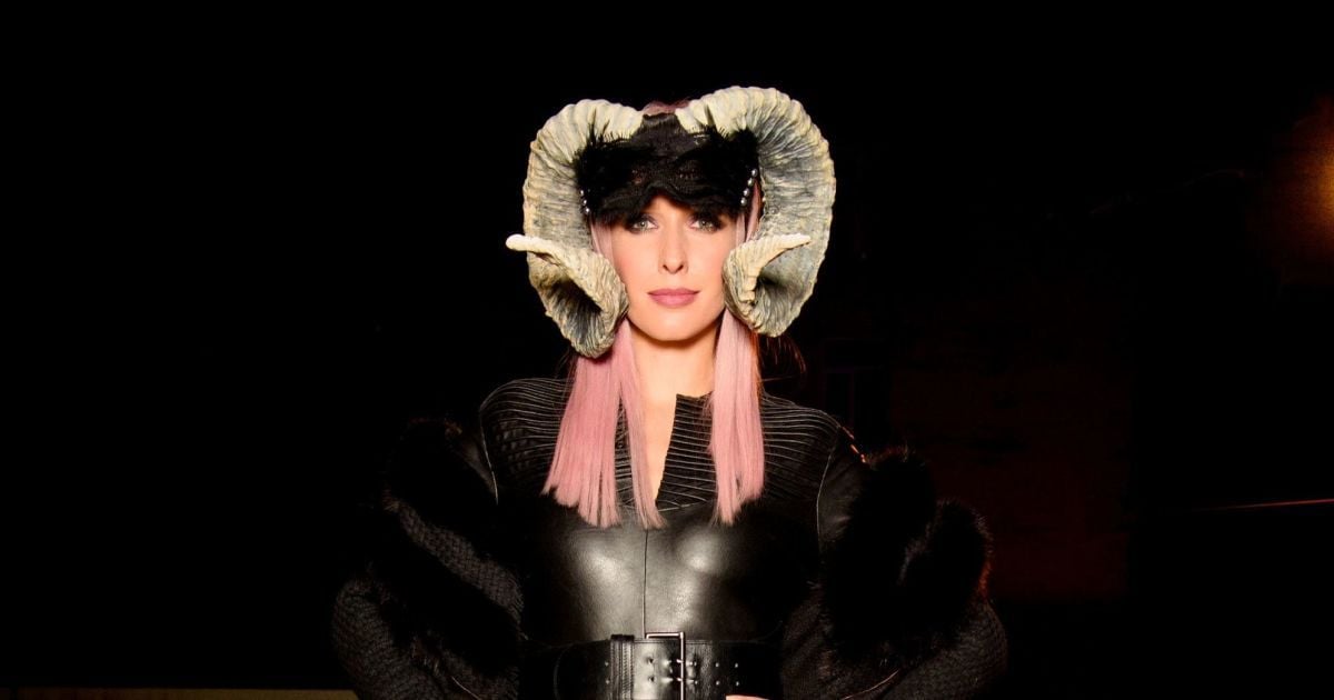 Катя Осадча показала ефектні гелловінські образи: ідеї для стильного натхнення