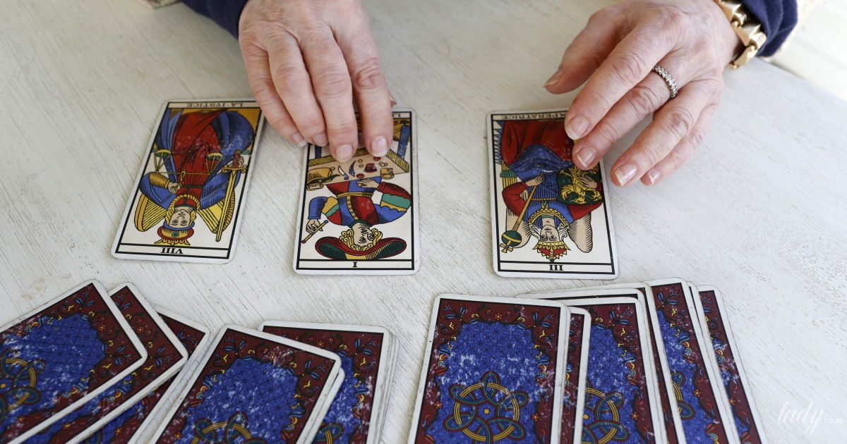 Таро-гороскоп на вихідні 24–25 січня 2026 року для всіх знаків Зодіаку